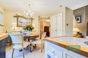 Photo 26- click for photo gallery